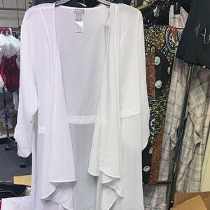 NWT Chico's Timeless White Top opens front jacket